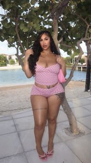 Queen Naija feet photo 6