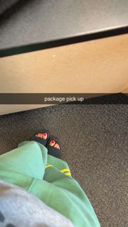 Queen Naija feet photo 3