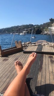 Queralt Badalamenti feet photo 4