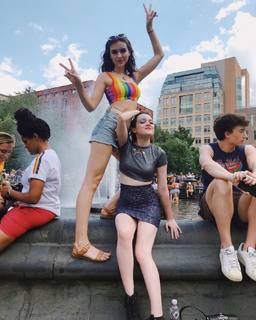 Quinn Shephard feet photo 2