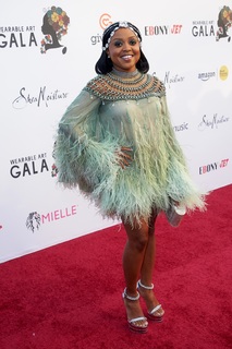 Quinta Brunson feet photo 6
