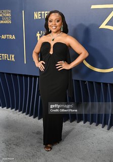 Quinta Brunson feet photo 20