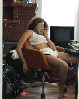 Quintessa Swindell feet photo 1