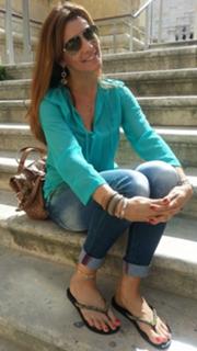 Quinty Trustfull feet photo 7