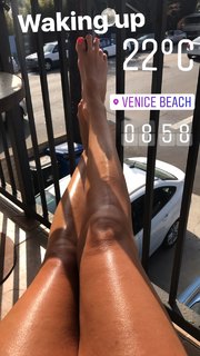 Quinty Trustfull feet photo 19