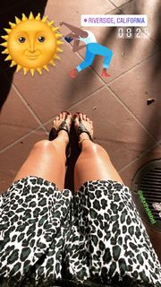 Quinty Trustfull feet photo 19