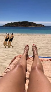 Quinty Trustfull feet photo 15
