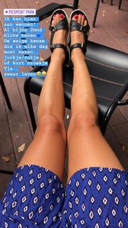 Quinty Trustfull feet photo 19