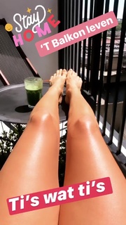 Quinty Trustfull feet photo 14
