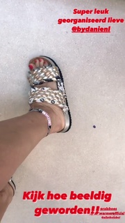 Quinty Trustfull feet photo 18