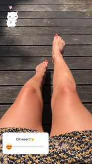 Quinty Trustfull feet photo 16
