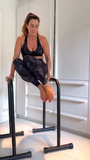 Quinty Trustfull feet photo 8