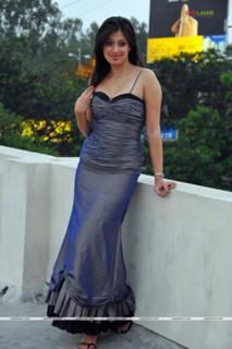 Raai Laxmi feet photo thumbnail