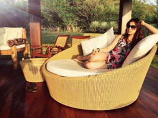 Raai Laxmi feet photo thumbnail