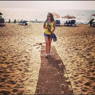 Raai Laxmi feet photo thumbnail