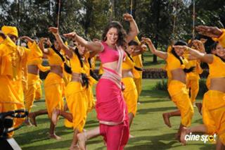 Raai Laxmi feet photo thumbnail
