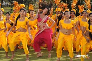 Raai Laxmi feet photo thumbnail