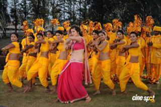 Raai Laxmi feet photo thumbnail