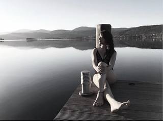Raai Laxmi feet photo thumbnail