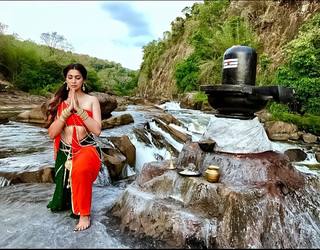 Raai Laxmi feet photo thumbnail