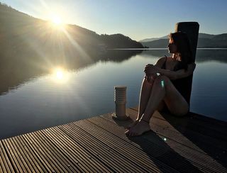 Raai Laxmi feet photo thumbnail