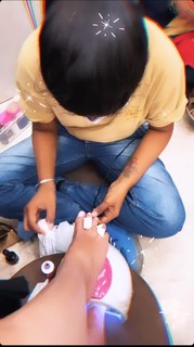 Raai Laxmi feet photo thumbnail