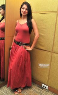Raai Laxmi feet photo thumbnail