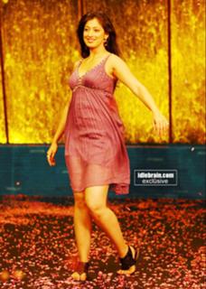 Raai Laxmi feet photo thumbnail