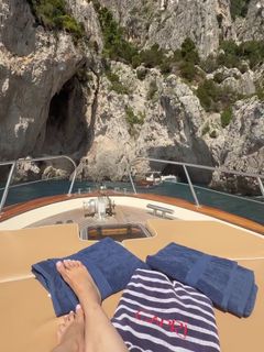 Raai Laxmi feet photo thumbnail