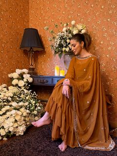 Raai Laxmi feet photo 2