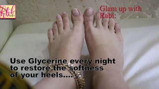 Rabi Pirzada feet photo 8