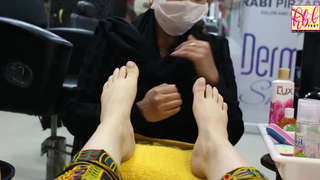 Rabi Pirzada feet photo 16