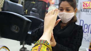 Rabi Pirzada feet photo 14