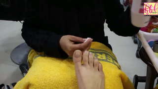 Rabi Pirzada feet photo 5