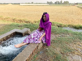 Rabi Pirzada feet photo 12