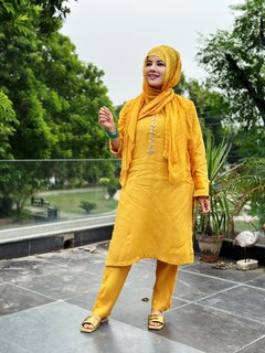 Rabi Pirzada feet photo 12