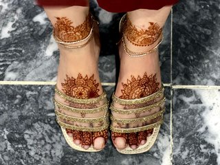 Rabi Pirzada feet photo 2