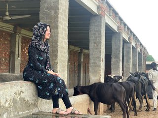 Rabi Pirzada feet photo 13