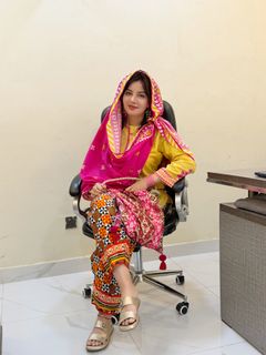 Rabi Pirzada feet photo 6