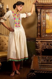Rabia Butt feet photo 12