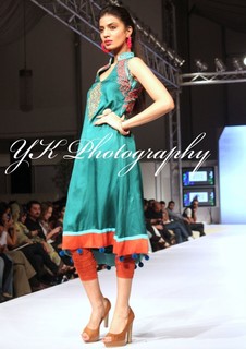 Rabia Butt feet photo 5
