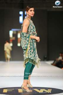 Rabia Butt feet photo 18