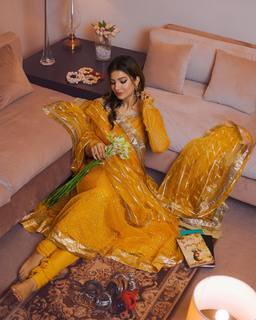 Rabia Butt feet photo 11