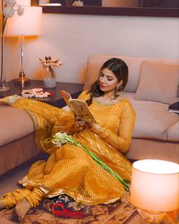 Rabia Butt feet photo 6