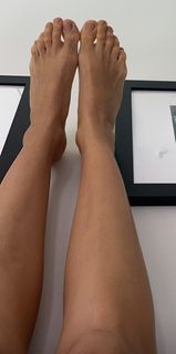 Rachael Finch feet photo 6