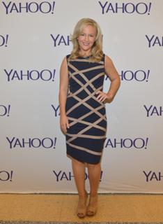 Rachael Harris feet photo thumbnail