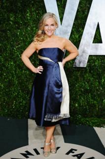 Rachael Harris feet photo thumbnail