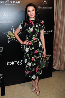Rachael Leigh Cook feet photo thumbnail