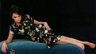 Rachael Leigh Cook feet photo thumbnail