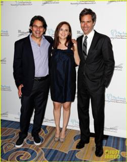 Rachael Leigh Cook feet photo thumbnail